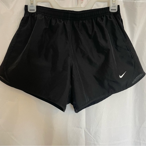 Nike Other - NIKE Girl’s Black Running Shorts Inner Liner Size XL
